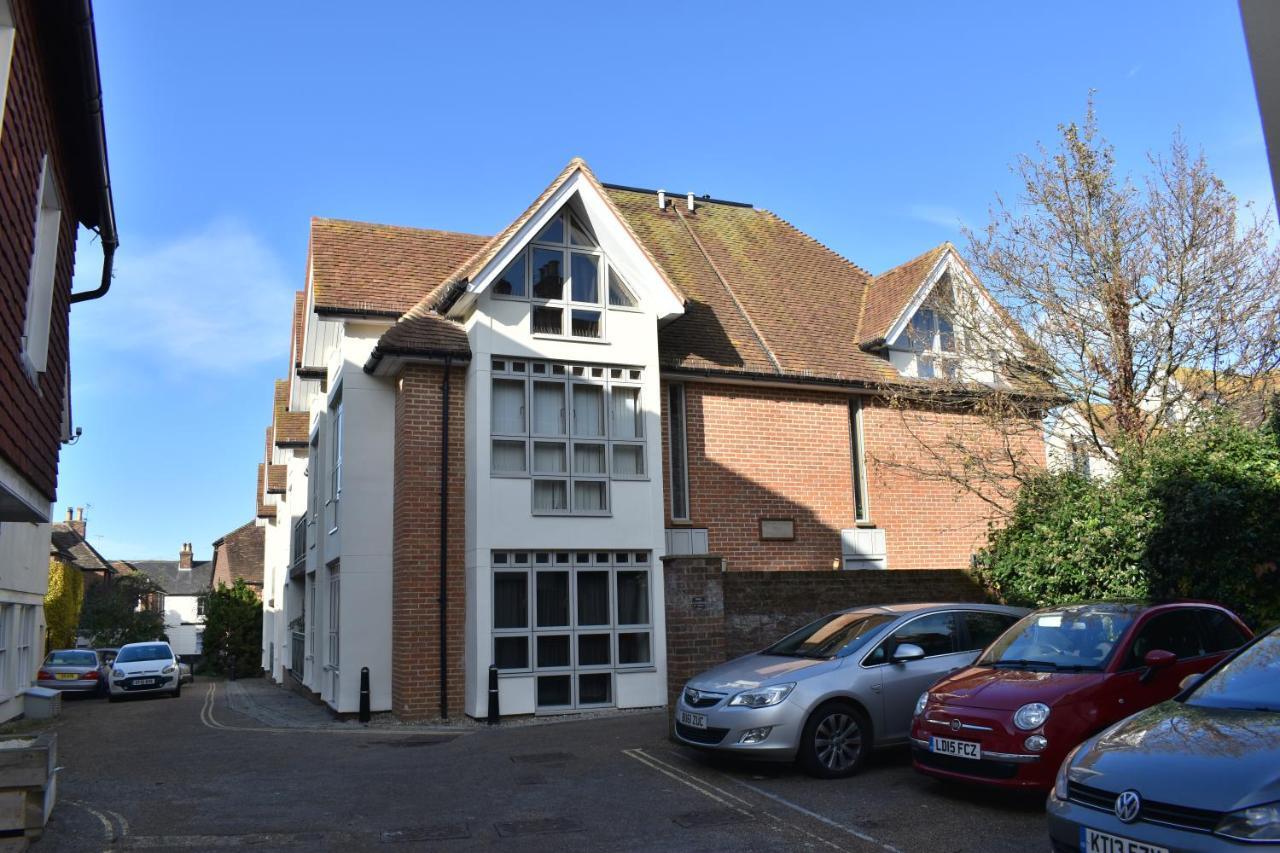 Super Funky Spire View Cottage - Free Gated Parking - Ultra Wifi Canterbury Buitenkant foto