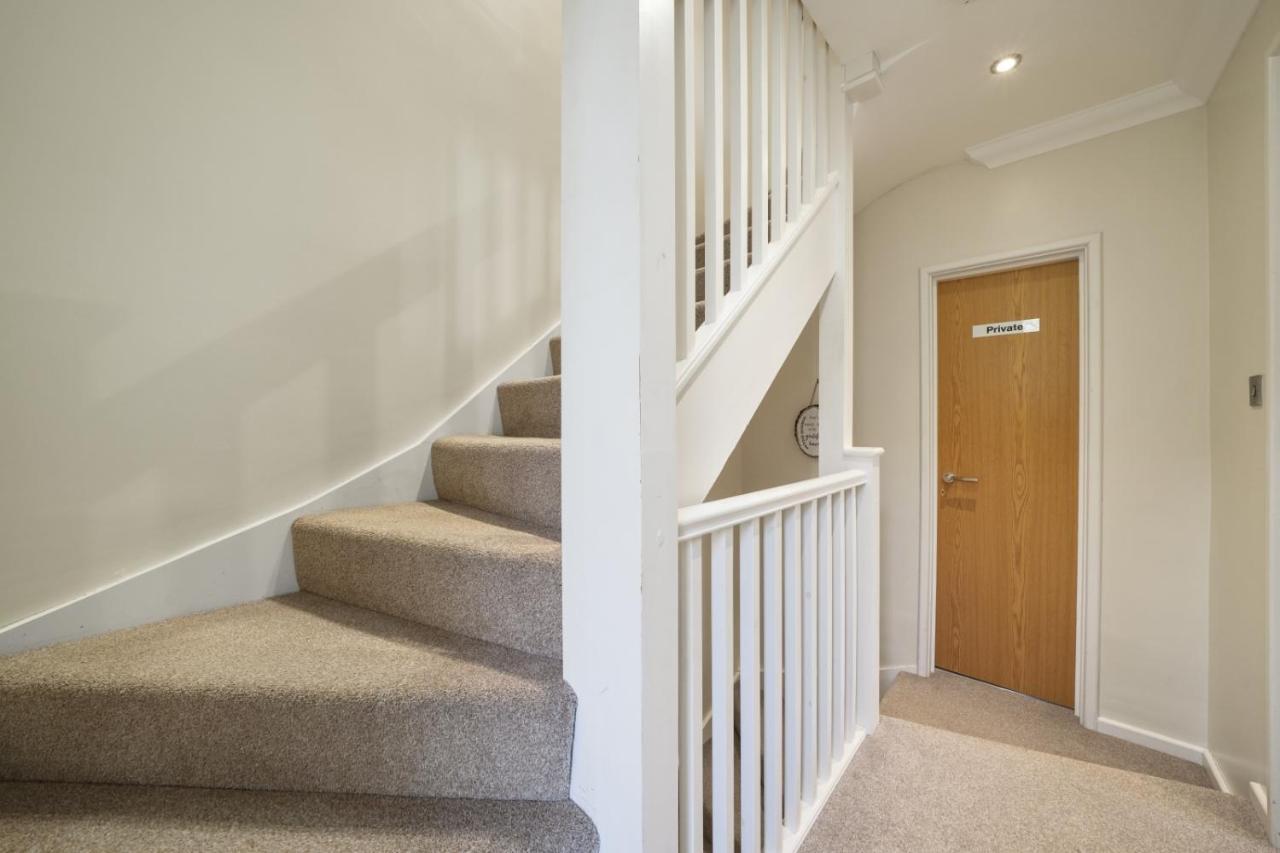 Super Funky Spire View Cottage - Free Gated Parking - Ultra Wifi Canterbury Buitenkant foto