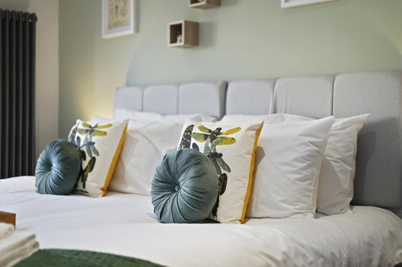 Super Funky Spire View Cottage - Free Gated Parking - Ultra Wifi Canterbury Buitenkant foto